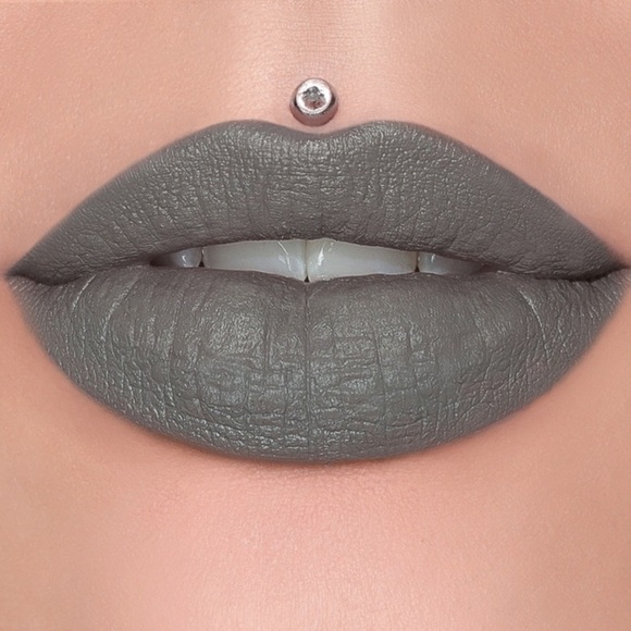 Jeffree Star Cosmetics Velvet Trap Lipstick - Drill Sergeant (Sultry Grey) - NWB - Picture 1 of 5